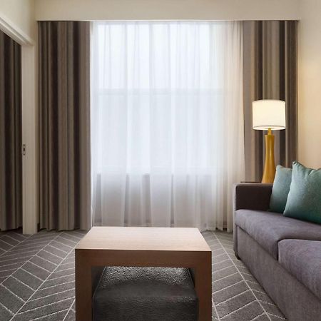 Embassy Suites By Hilton Wilmington Riverfront Bagian luar foto
