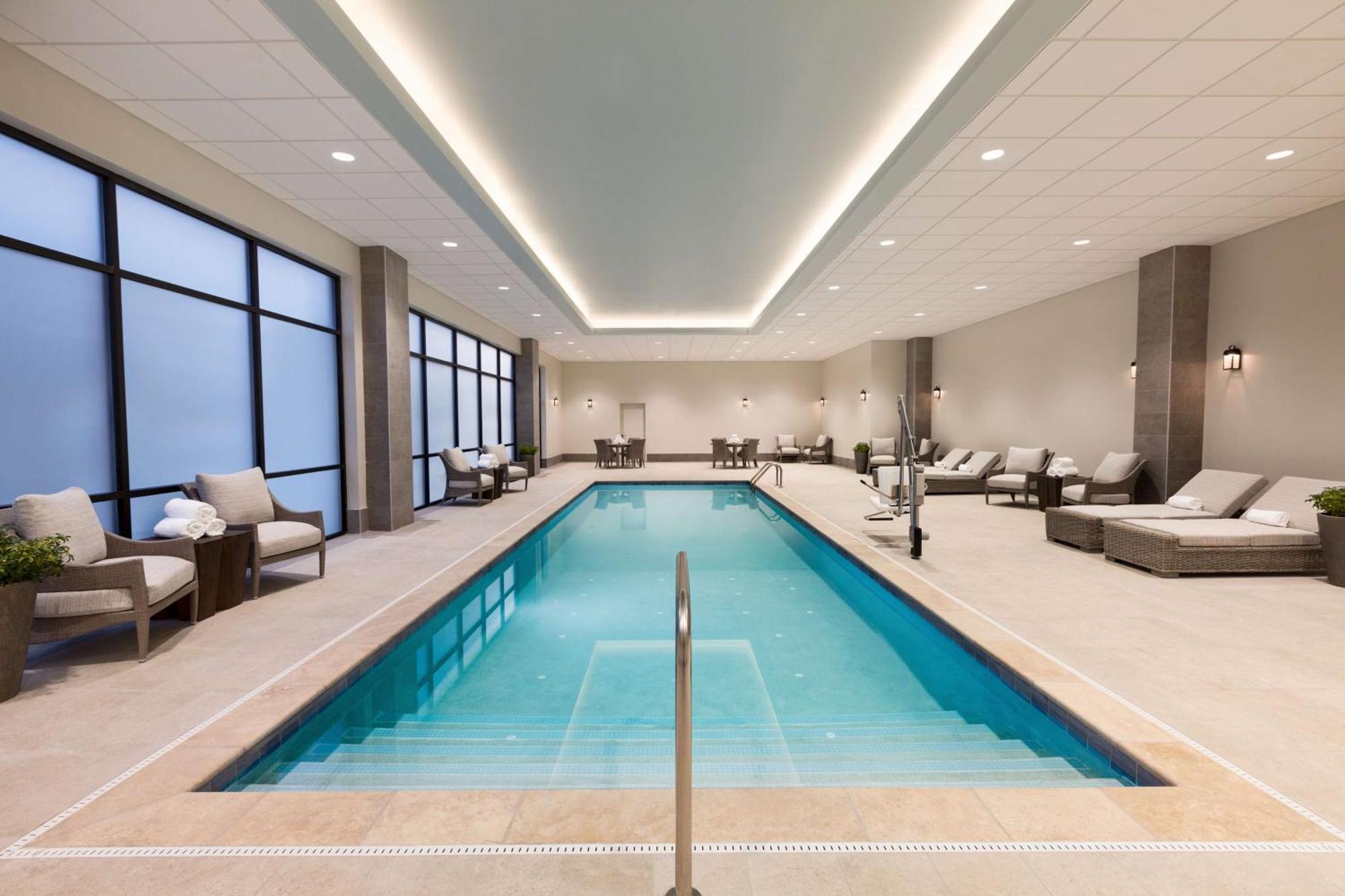 Embassy Suites By Hilton Wilmington Riverfront Bagian luar foto