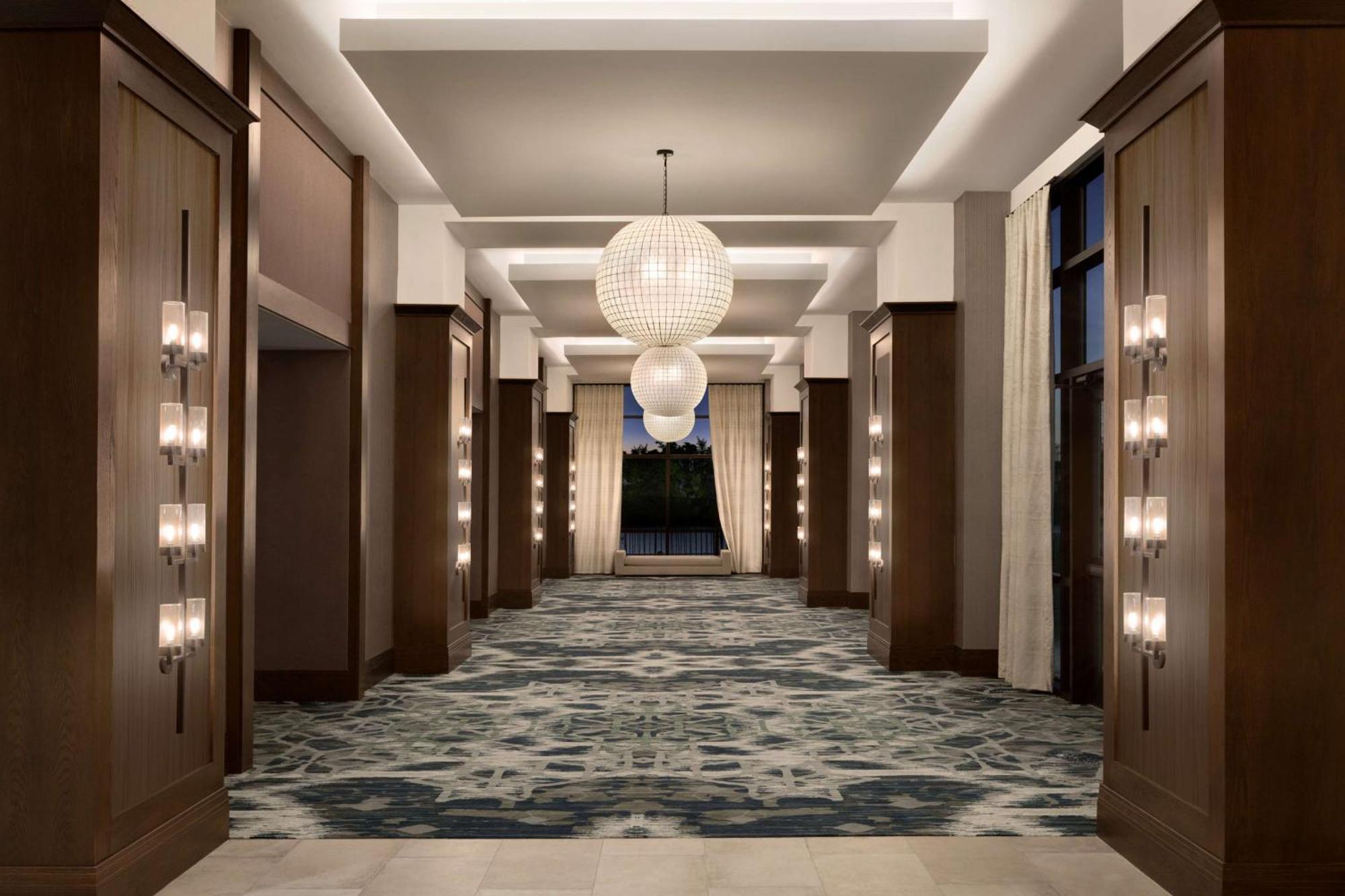 Embassy Suites By Hilton Wilmington Riverfront Bagian luar foto
