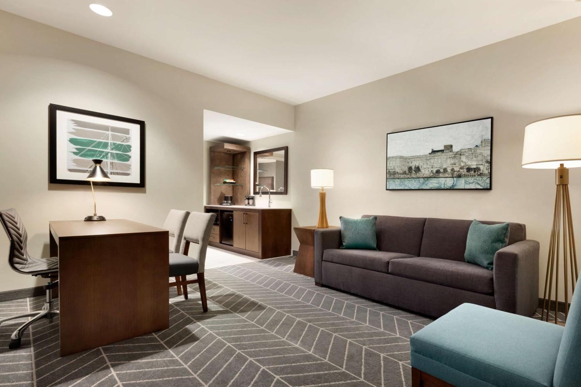 Embassy Suites By Hilton Wilmington Riverfront Bagian luar foto